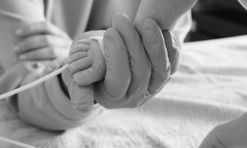 foto-fisioterapia-pediatrica-respiratoria